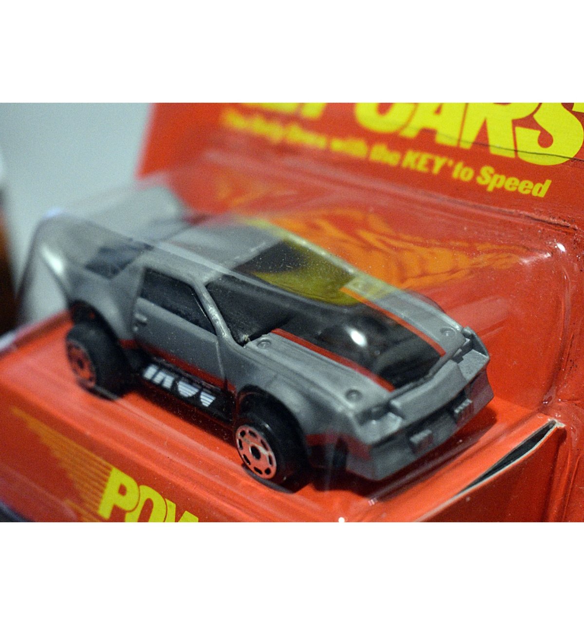 1986 Chevrolet Camaro IROC Z Grey: Image 2
