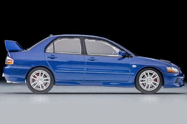 2026 Mitsubishi Lancer Evolution IX GSR Blue: Image 5