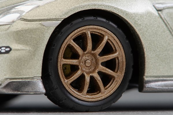 2024 Nissan GT-R Premium Edition T-spec 2024 model Olive: Image 7