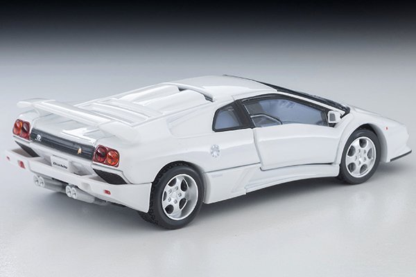 2026 Lamborghini Diablo SE30 Jota White: Image 2