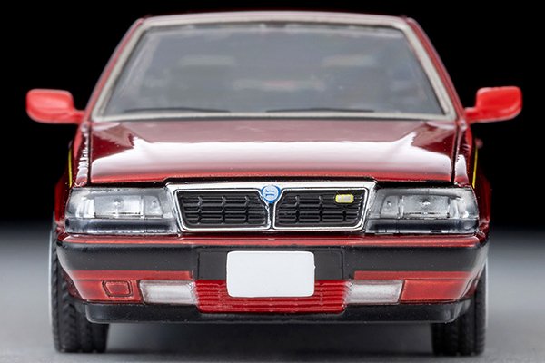 2026 Lancia Thema 8.32 Phase II Red: Image 5