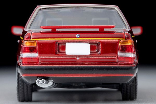 2026 Lancia Thema 8.32 Phase II Red: Image 6