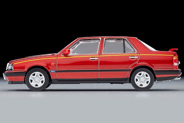 2026 Lancia Thema 8.32 Phase II Red: Image 3