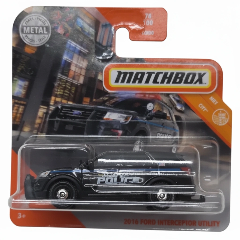2020 2016 Ford Interceptor Utility Black: Short Card: Image 2