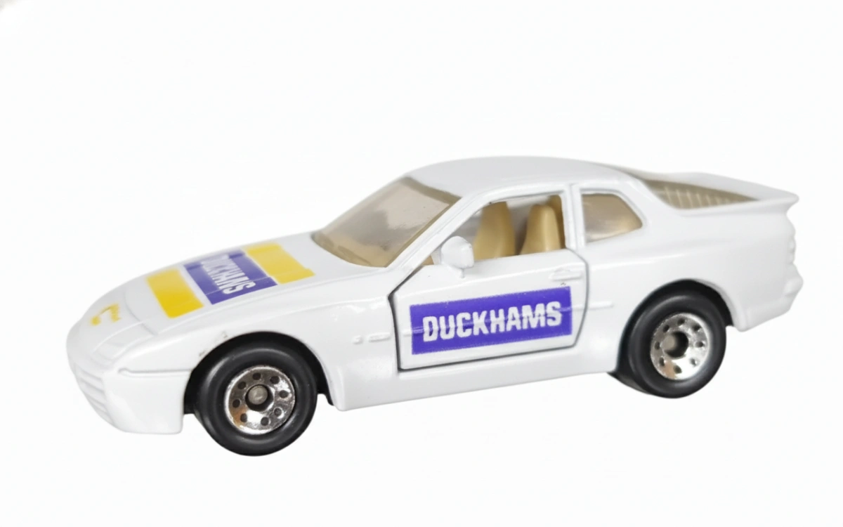 1990 Porsche 944 Turbo White: No Package: Image 3