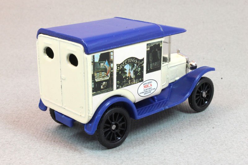 1992 1921 Ford Model T Van Beige: Image 3