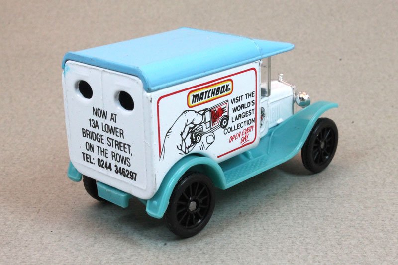 1990 1921 Ford Model T Van White: Image 3
