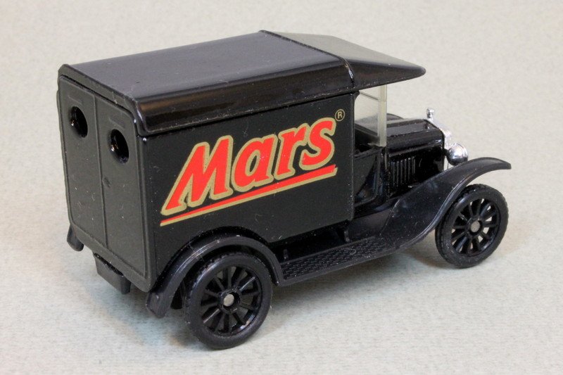 1991 1921 Ford Model T Van Black: Image 2