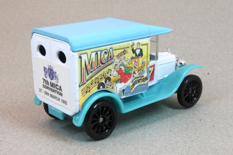 1992 1921 Ford Model T Van White: Image 3