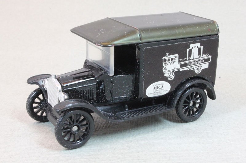 1993 1921 Ford Model T Van Black: Image 2