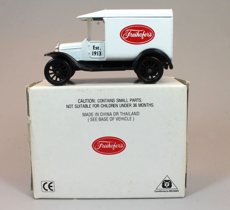 1995 1921 Ford Model T Van White: Box: Image 3