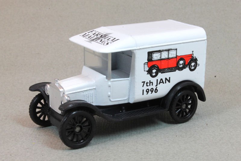 1996 1921 Ford Model T White: Image 2