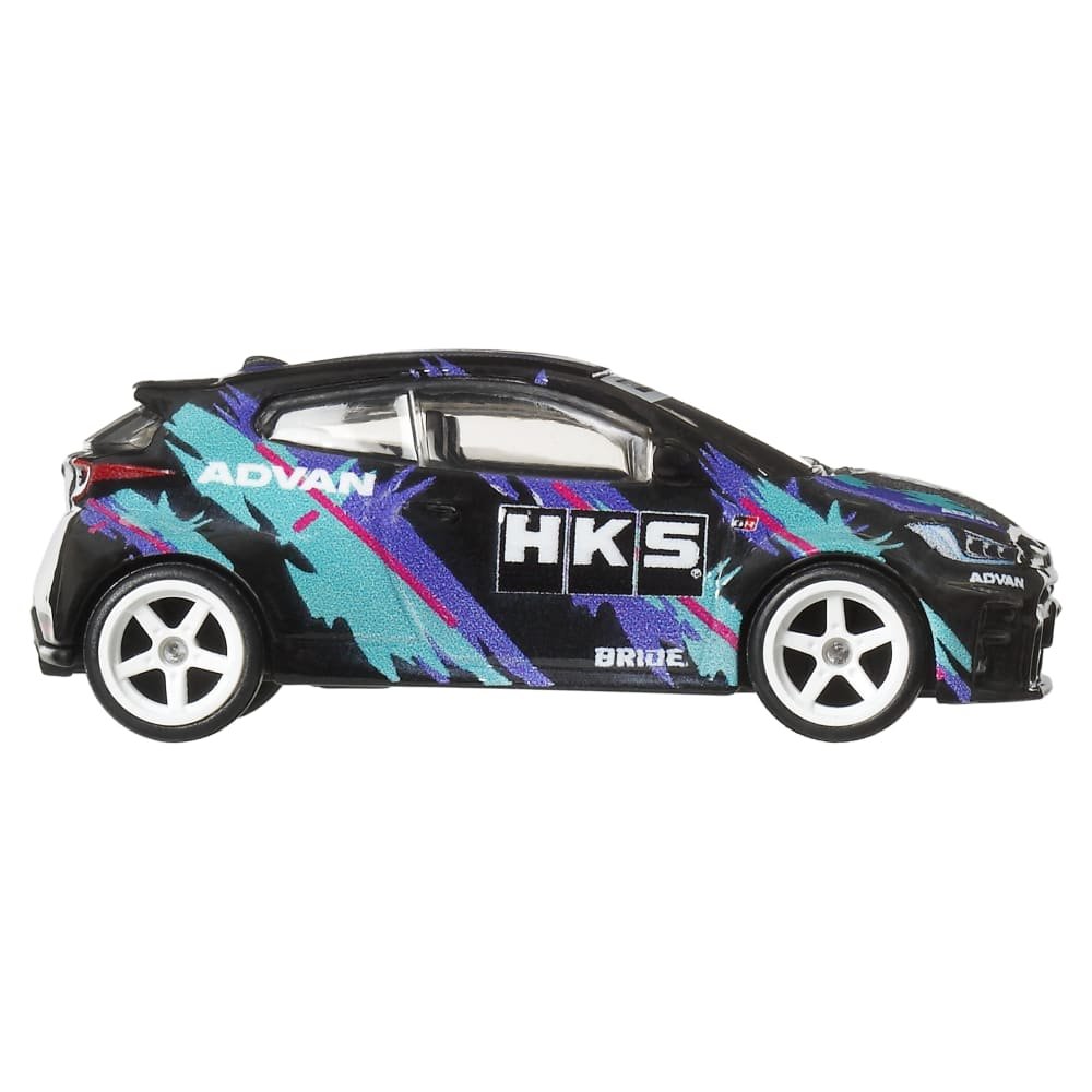 2027 Toyota GR Yaris Black: Image 3