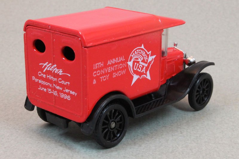 1996 1921 Ford Model T Red: Image 2