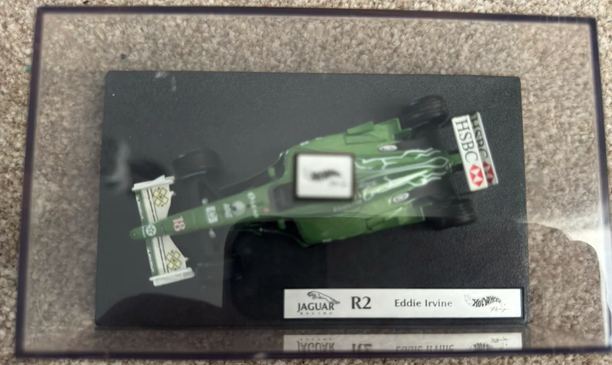 2000 Jaguar R2 Eddie Irvine Green: Box: Image 2