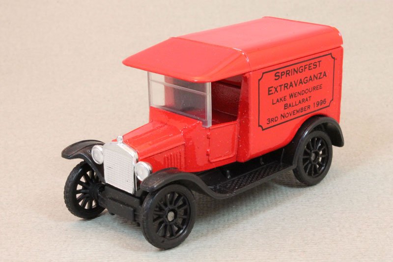 1996 1921 Ford Model T Red: Image 2