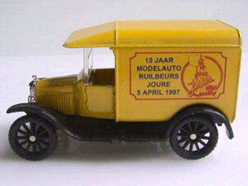 1997 1921 Ford Model T Yellow: Image 2