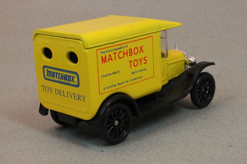 1997 1921 Ford Model T Yellow: Image 2