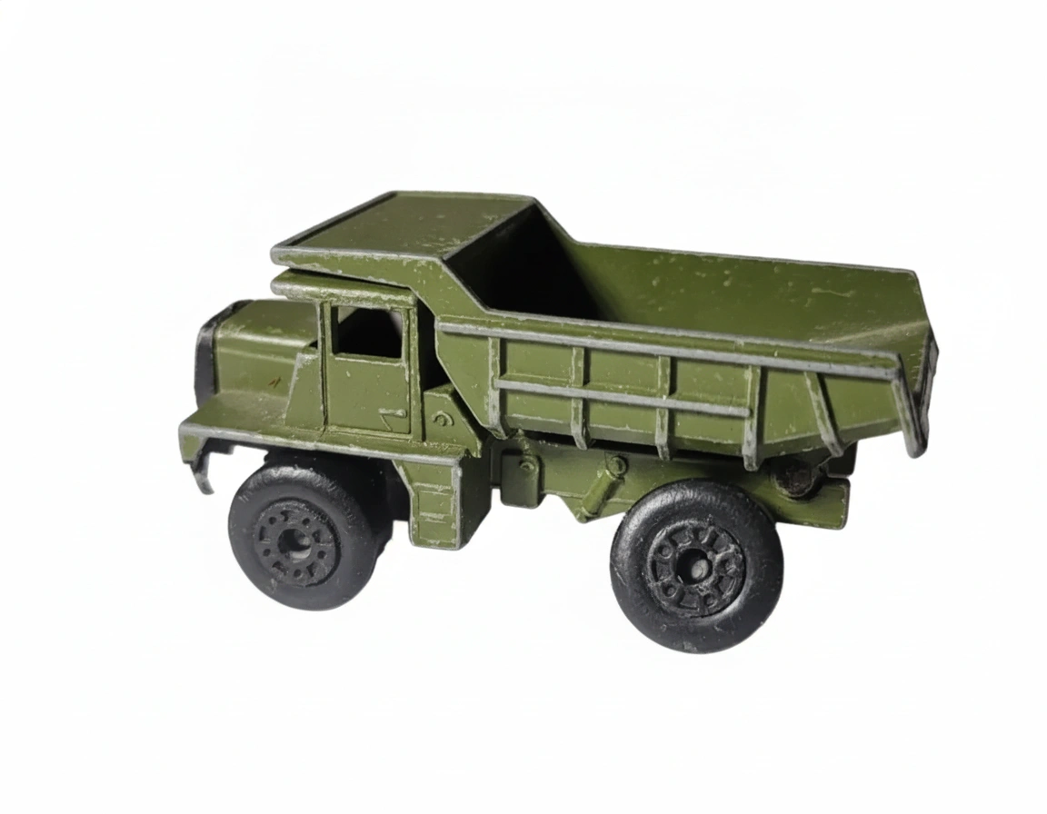 1977 Mack Dump Truck Green: No Package: Image 2