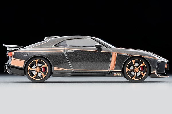 2024 Nissan GT-R50 by Italdesign Grey: Image 4