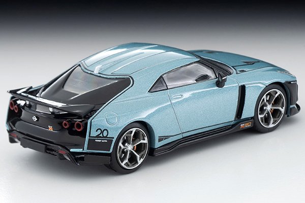2023 Nissan GT-R50 by Italdesign Test Car Green: Image 2