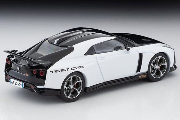 2023 Nissan GT-R50 by Italdesign Test Car White: Image 2
