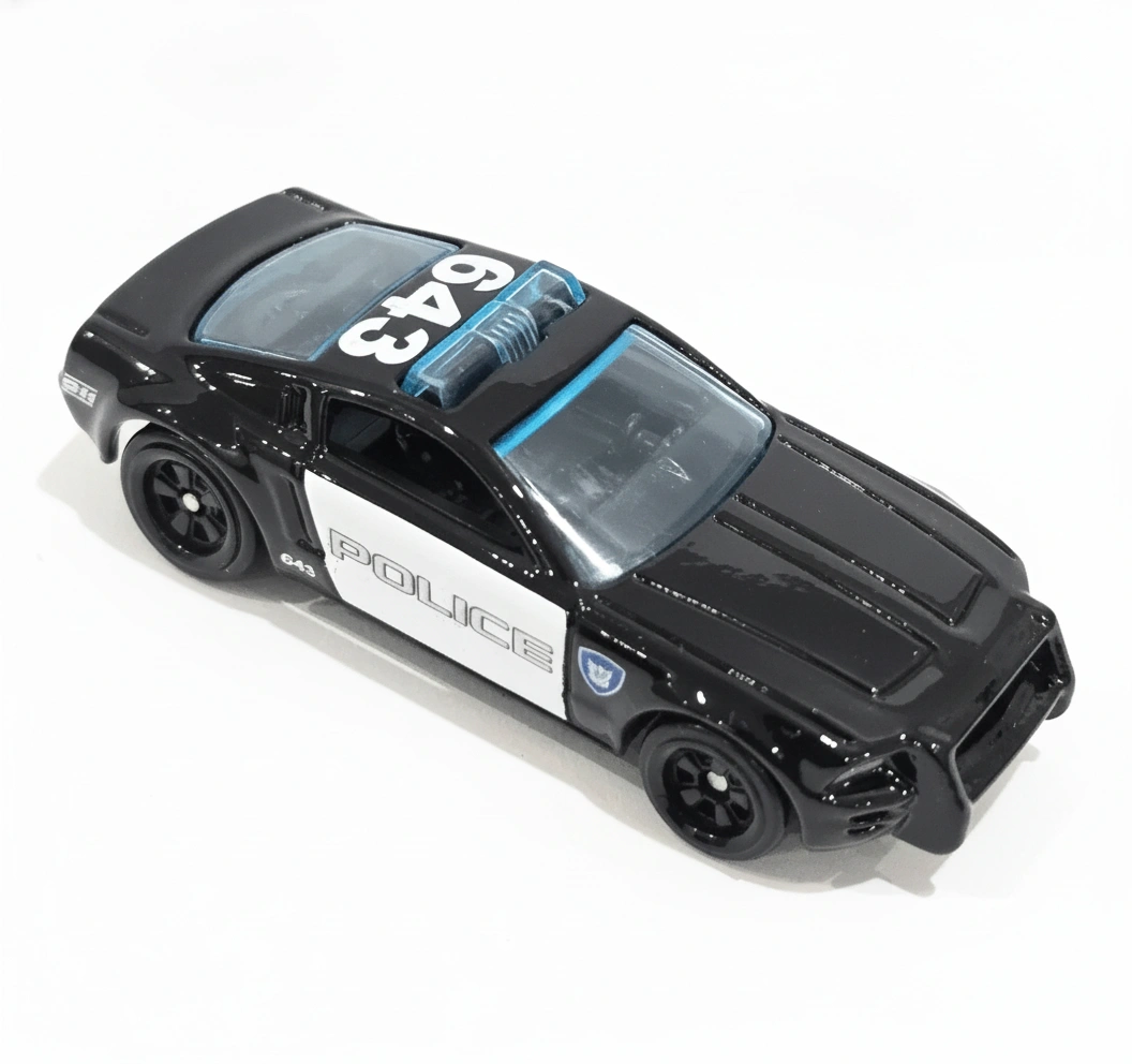 2024 Ford Mustang GT Black: Image 2