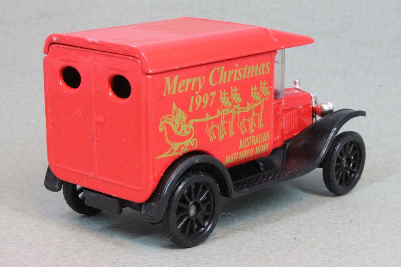 1997 1921 Ford Model T Red: Image 3