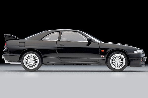 2025 Nissan Skyline GT-R V-spec Black: Image 5
