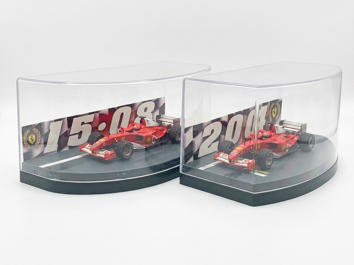 2004 Ferrari F2004 Dual Set Red: Image 2