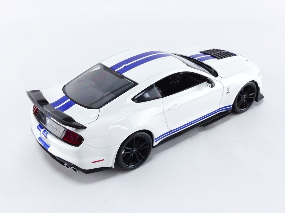 2020 Mustang Shelby GT500 ( White: No package: Image 13