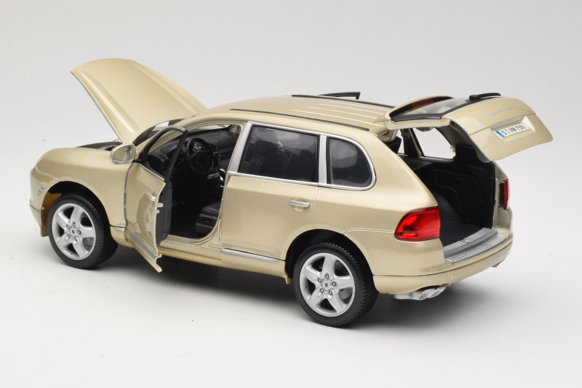 2005 Cayenne S 955 Beige: No package: Image 5