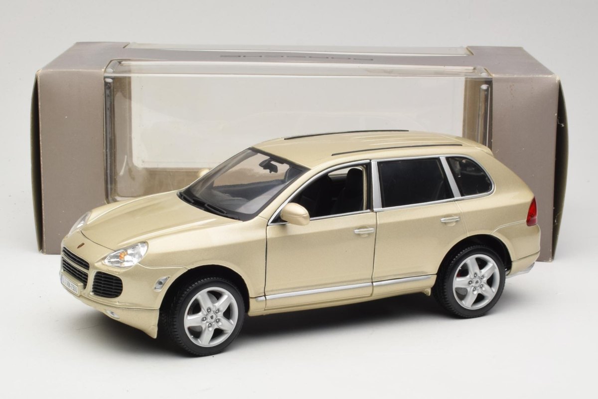 2005 Cayenne S 955 Beige: No package: Image 8