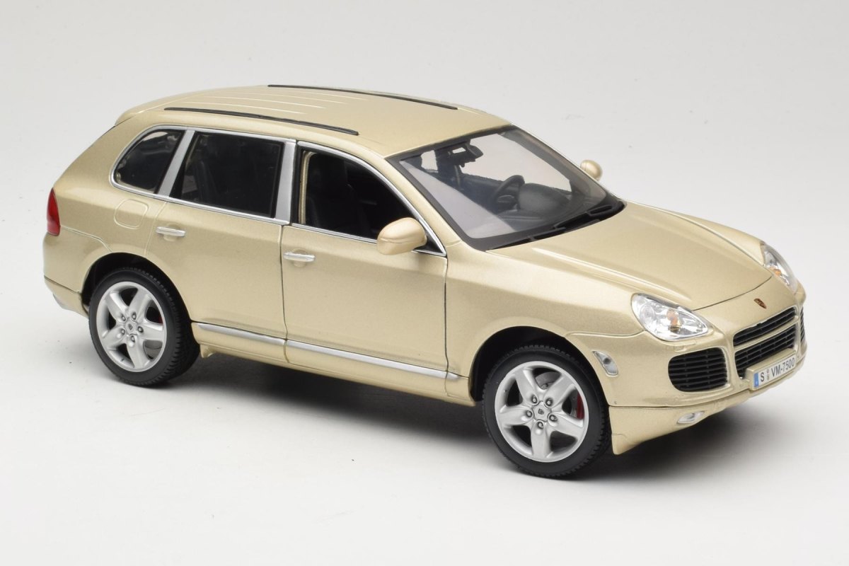 2005 Cayenne S 955 Beige: No package: Image 6