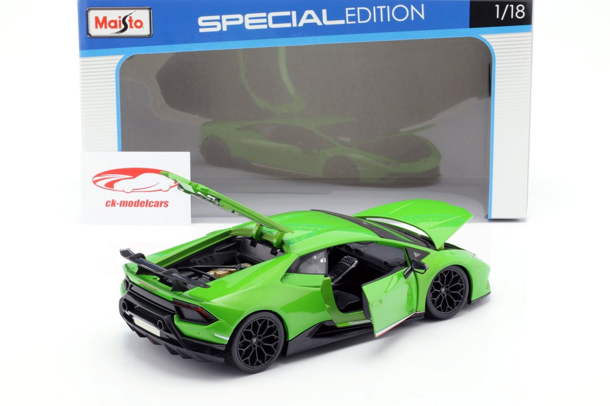 2018 Huracan Performante Green: No package: Image 13