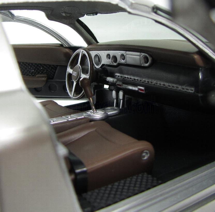 2002 Supersportwagen Rosemeyer Silver: No package: Image 5