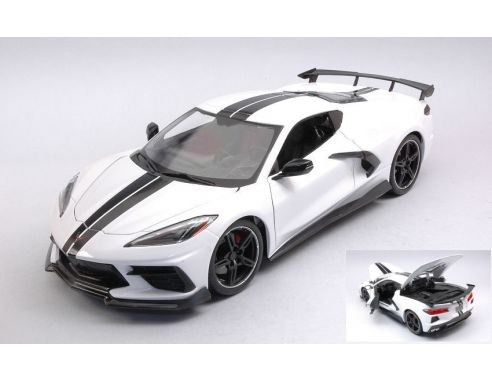 2020 Corvette Stingray (C8) Black: No package: Image 23