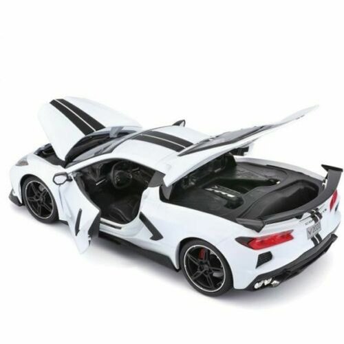 2020 Corvette Stingray (C8) Black: No package: Image 21