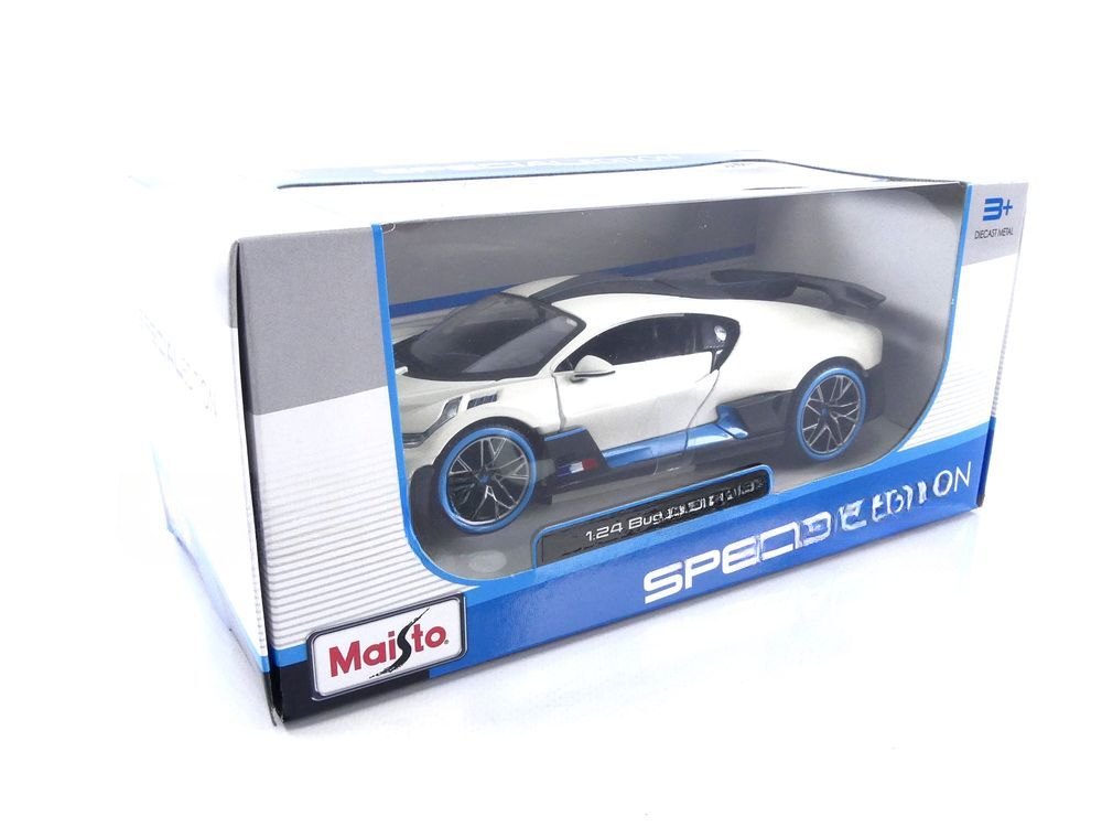 2018 Divo White: No package: Image 4