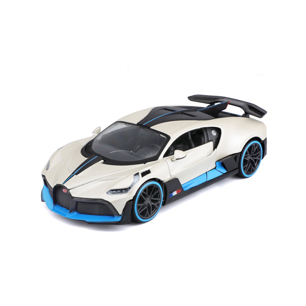 2018 Divo White: No package: Image 18