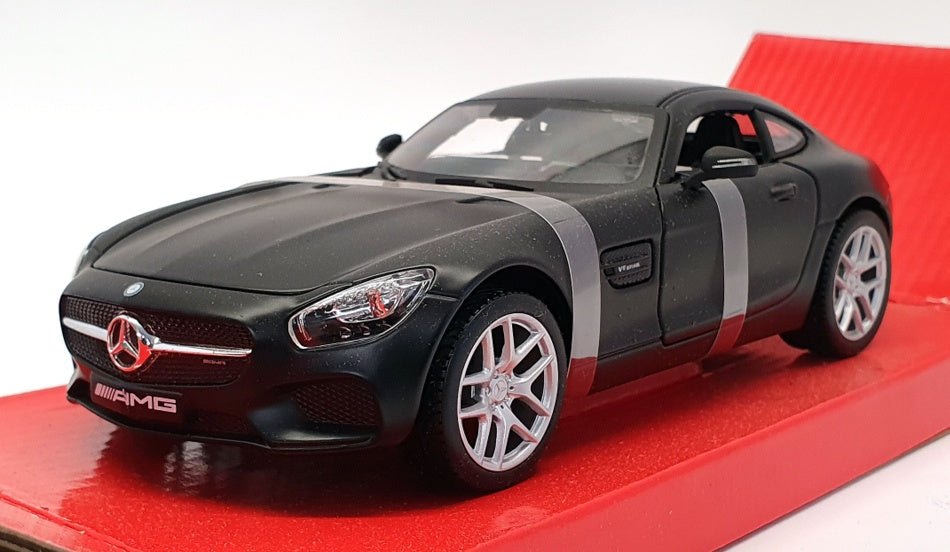 2015 AMG GT Black: No package: Image 2
