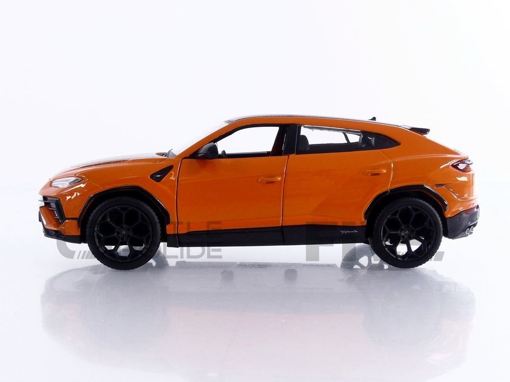 2023 Urus Performante Orange: No package: Image 24