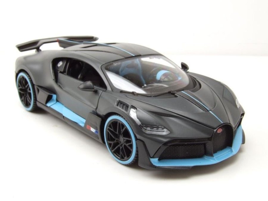 2018 Divo Black: No package: Image 9