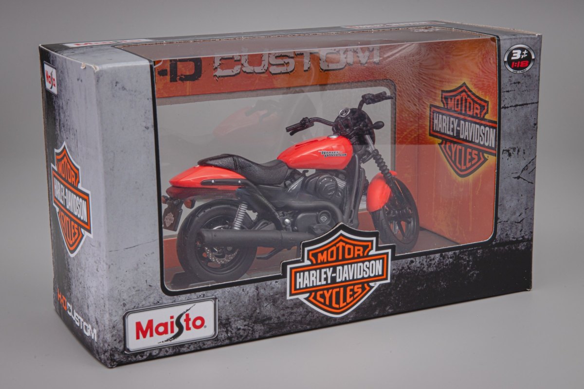 2015 Street 750 Black: No package: Image 11