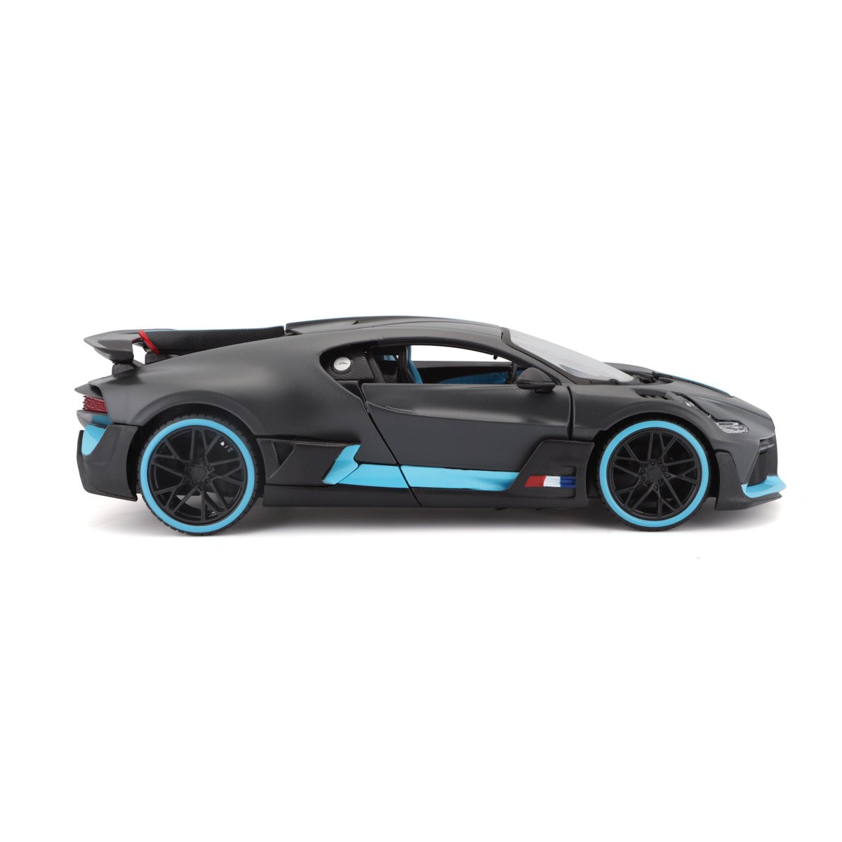 2018 Divo Black: No package: Image 11