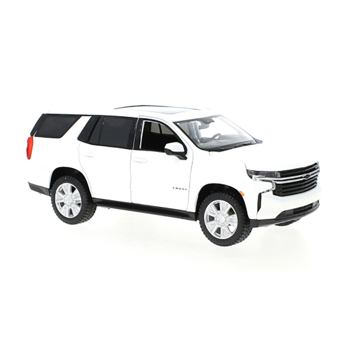 2021 Tahoe White: No package: Image 3