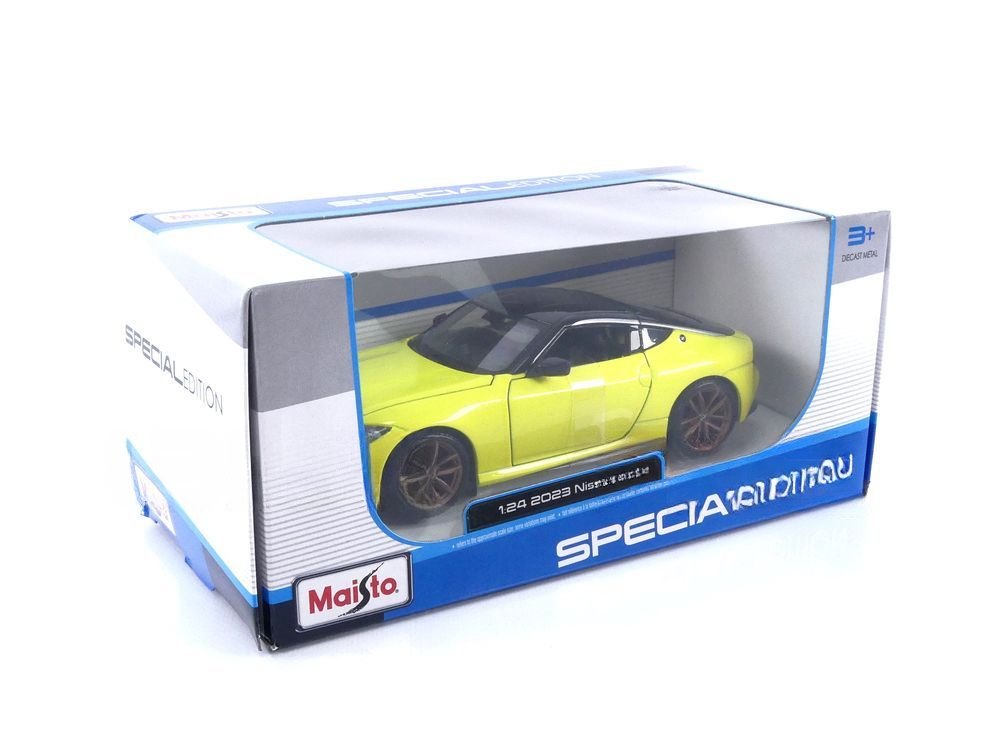 2023 Z Yellow: No package: Image 10