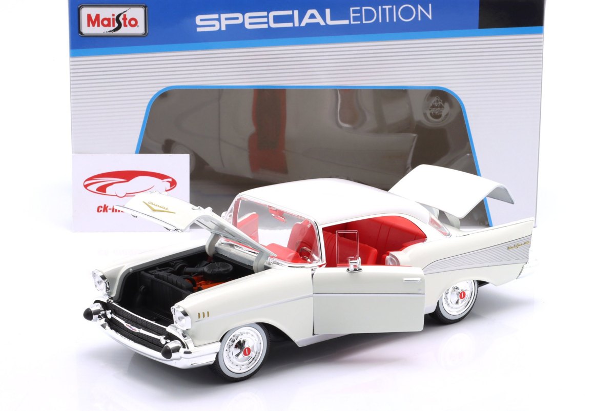 1957 Bel Air Coupe White: No package: Image 9