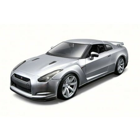 GT-R Silver: No package: Image 2