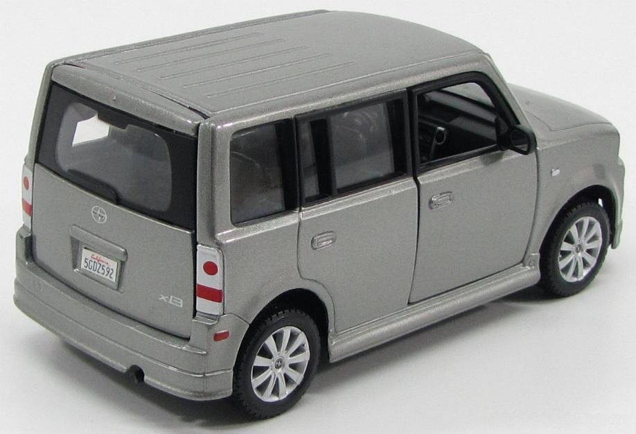 2003 Scion XB Grey: No package: Image 2